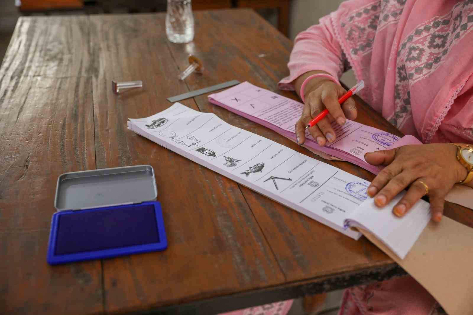 Bangladeş’te Hasina sonrası ilk genel seçim
