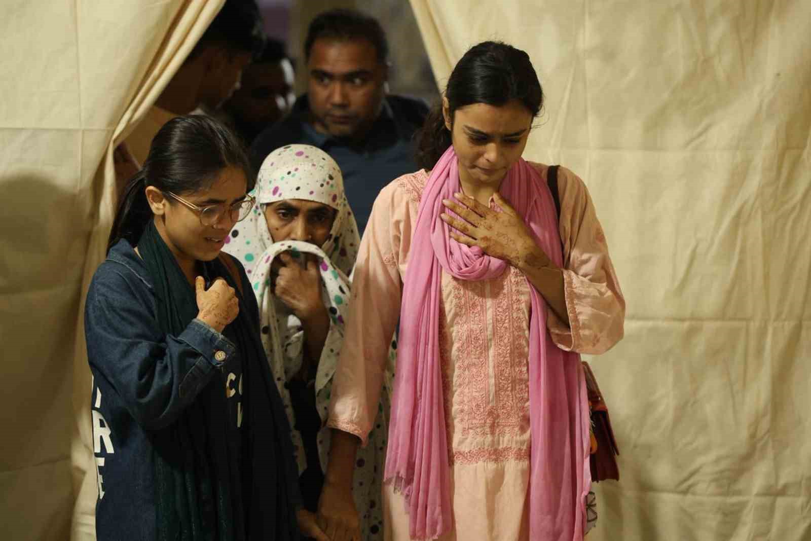 Bangladeş’te yolcu otobüsü nehre düştü: 24 ölü
