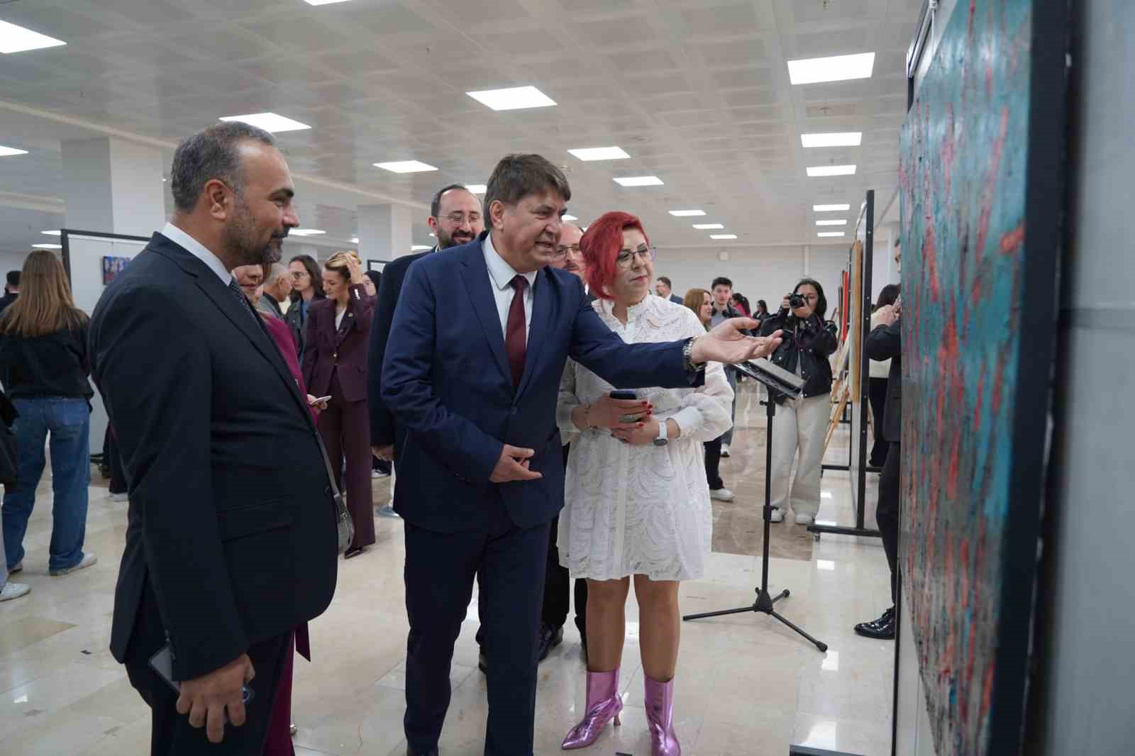 BARÜ’de Dünya Sanat Günü çeşitli etkinliklerle kutlandı
