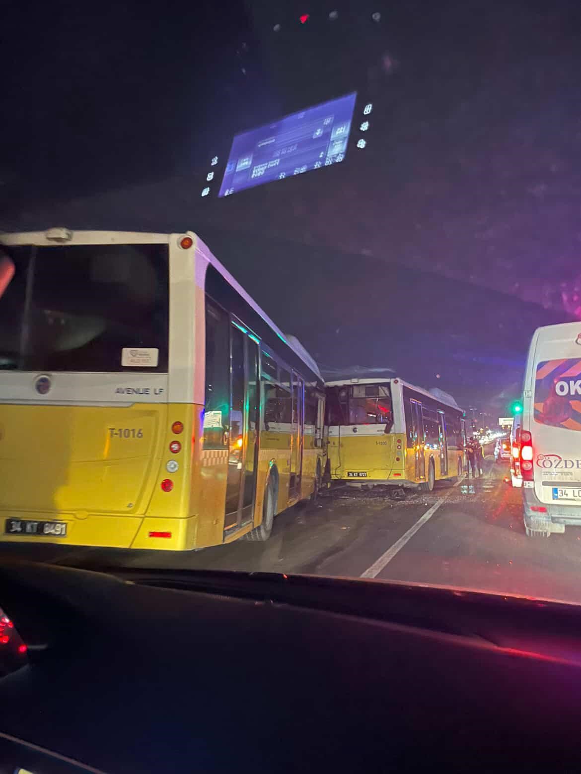 Başakşehir’de 3 İETT otobüsü kazaya karıştı: Yaralılar var
