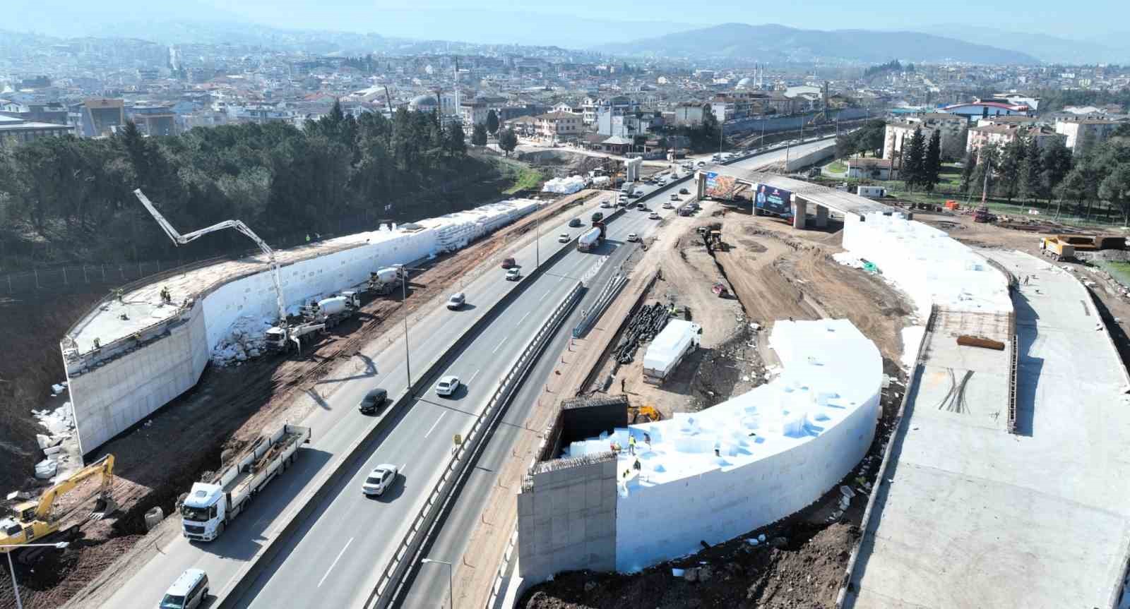 Başiskele Kavşağı projesinin yüzde 54’ü tamamlandı
