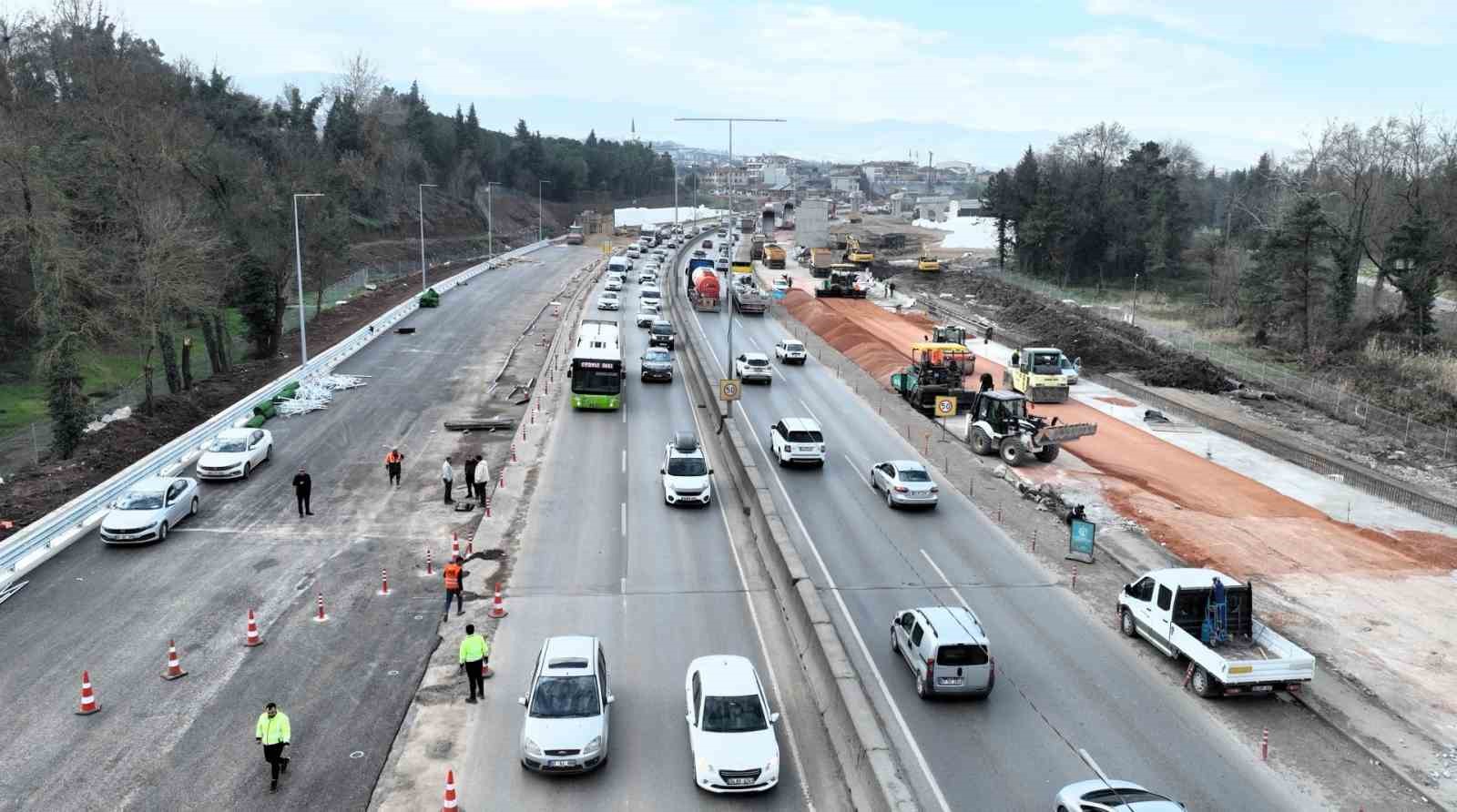 Başiskele Koridor Projesi’nin ilk bağlantı yolu trafiğe açıldı
