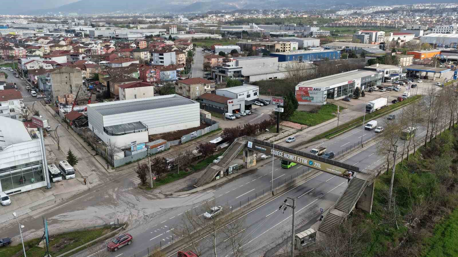 Başiskele’de "Genc-i Âlâ Kapalı Spor Salonu" yükseliyor
