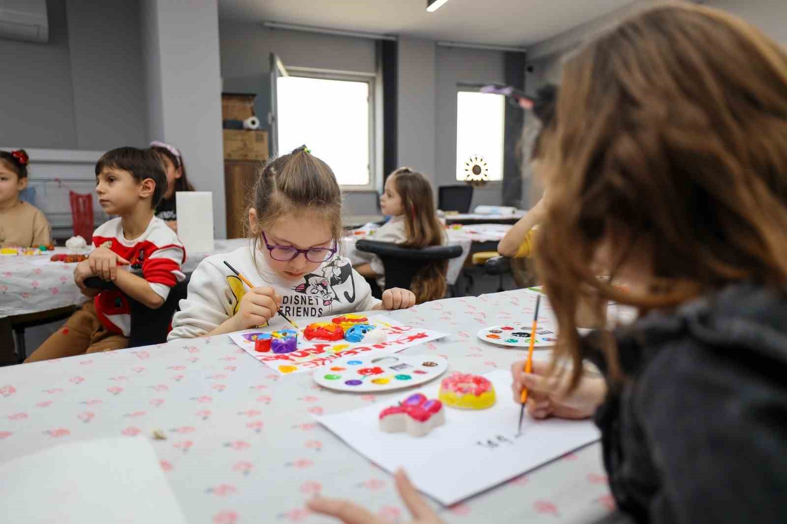 Başiskele’de öğrenciler yarıyıl tatilini atölye çalışmalarıyla değerlendiriyor
