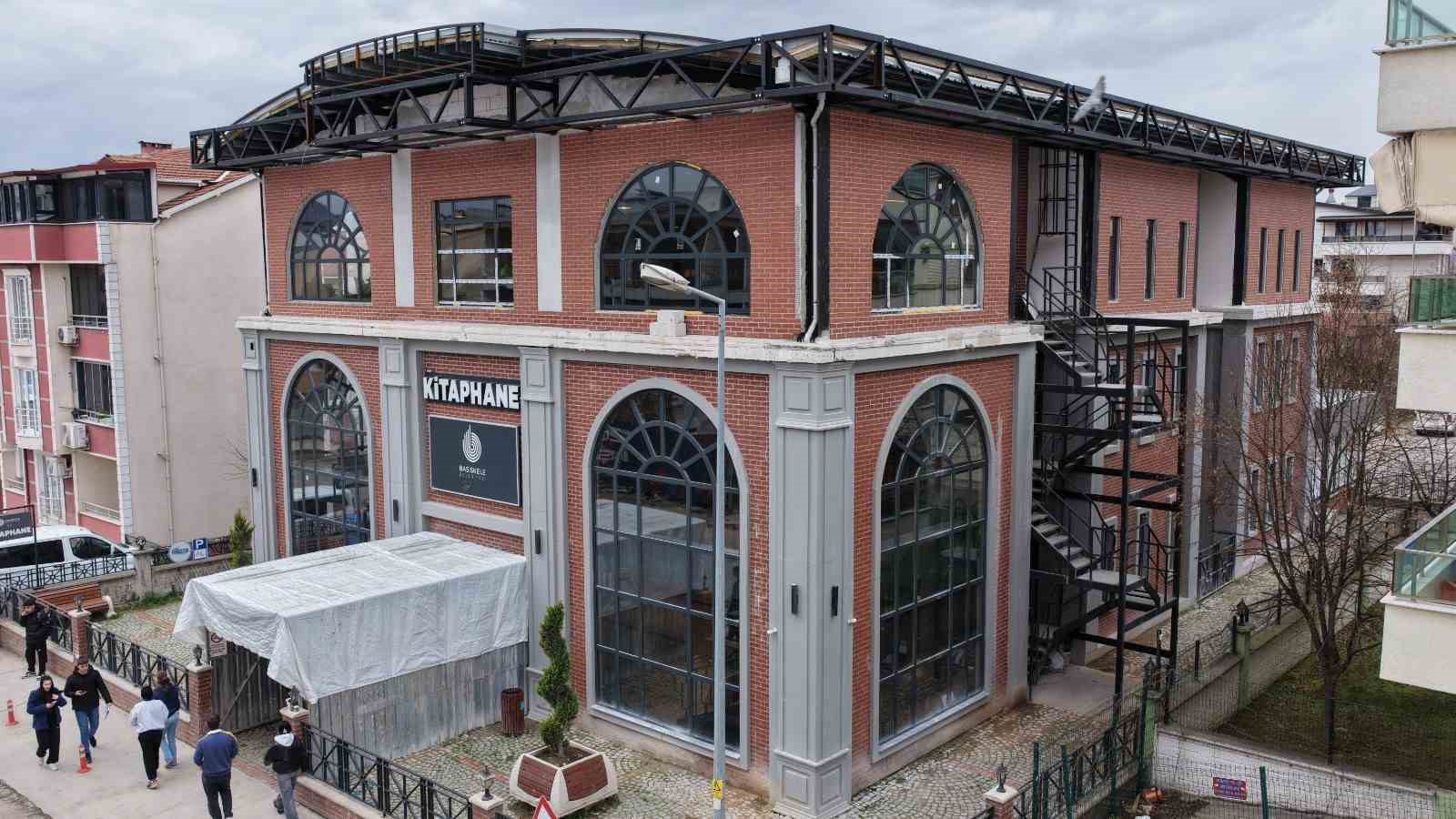 Başiskele’de tarıyıl tatilinde öğrencilerin adresi Kitaphane
