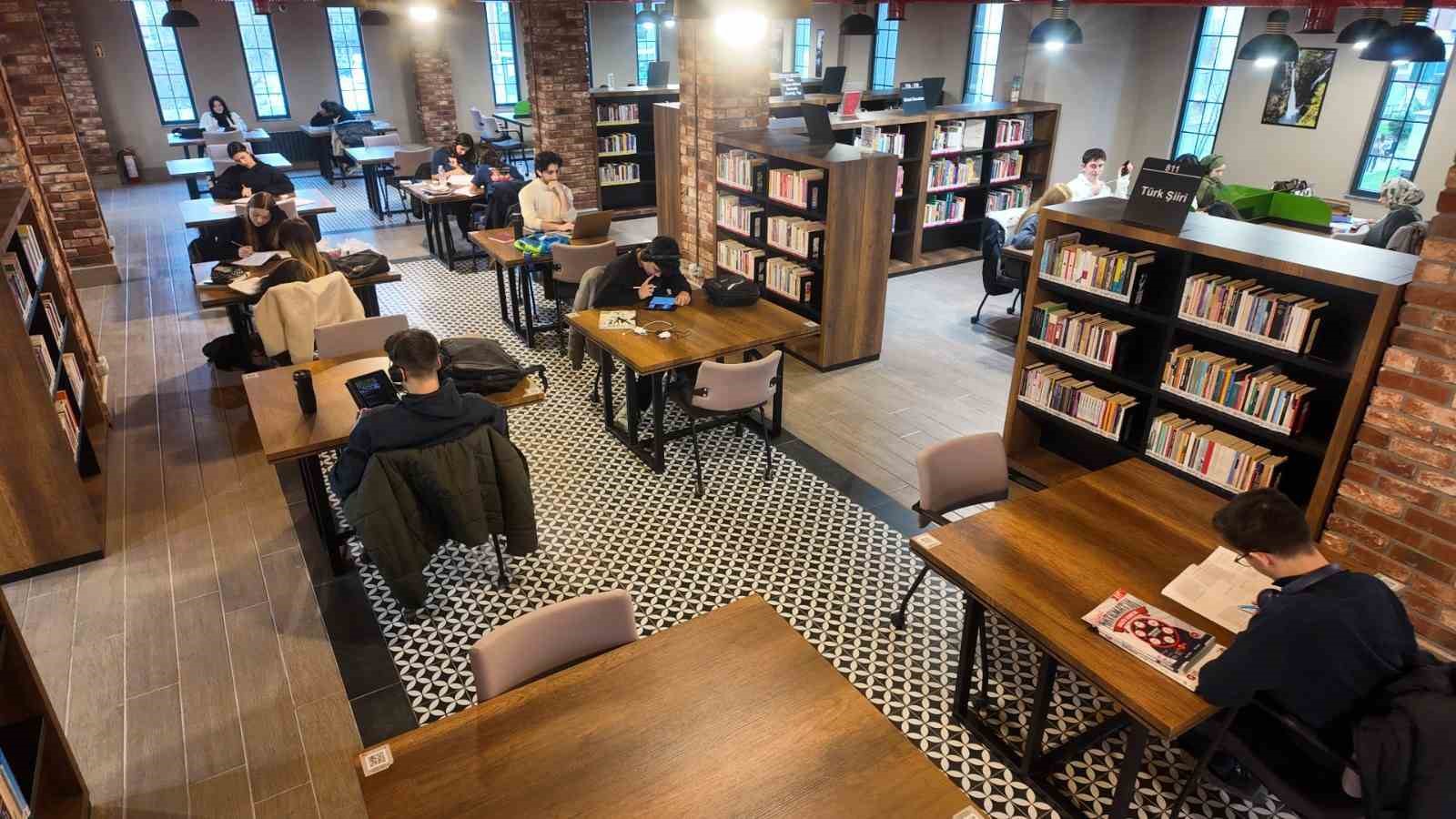 Başiskele’de tarıyıl tatilinde öğrencilerin adresi Kitaphane
