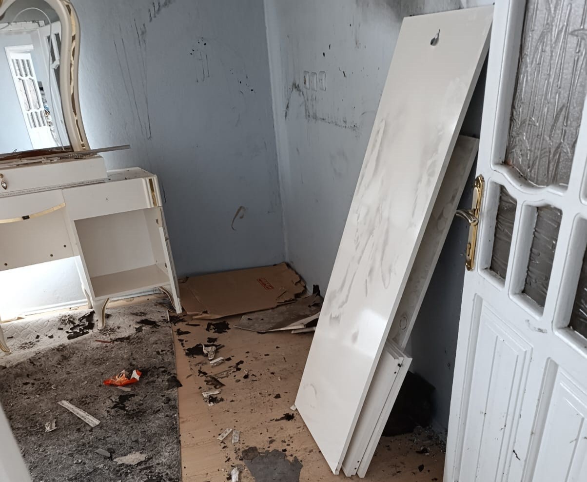 Başkale’de ev yangını maddi hasara yol açtı
