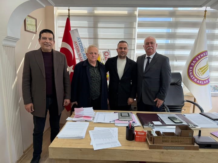 Başkan Açıkgöz: Esnafın en büyük sorunu ‘sahipsizlik’
Başkan Açıkgöz: Esnafın en büyük sorunu ‘sahipsizlik’