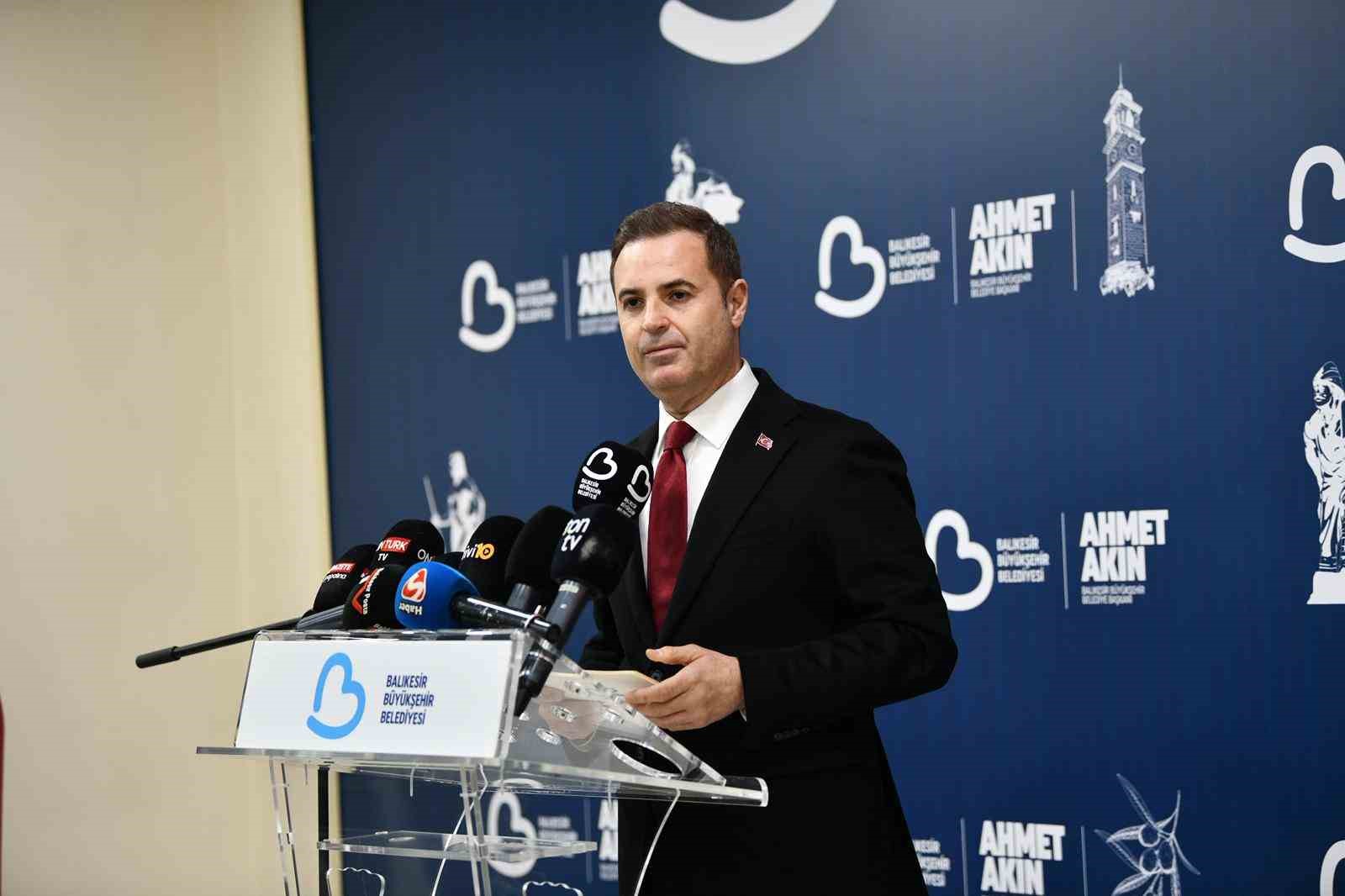 Başkan Akın 2025 yılı çalışmalarını değerlendirdi
