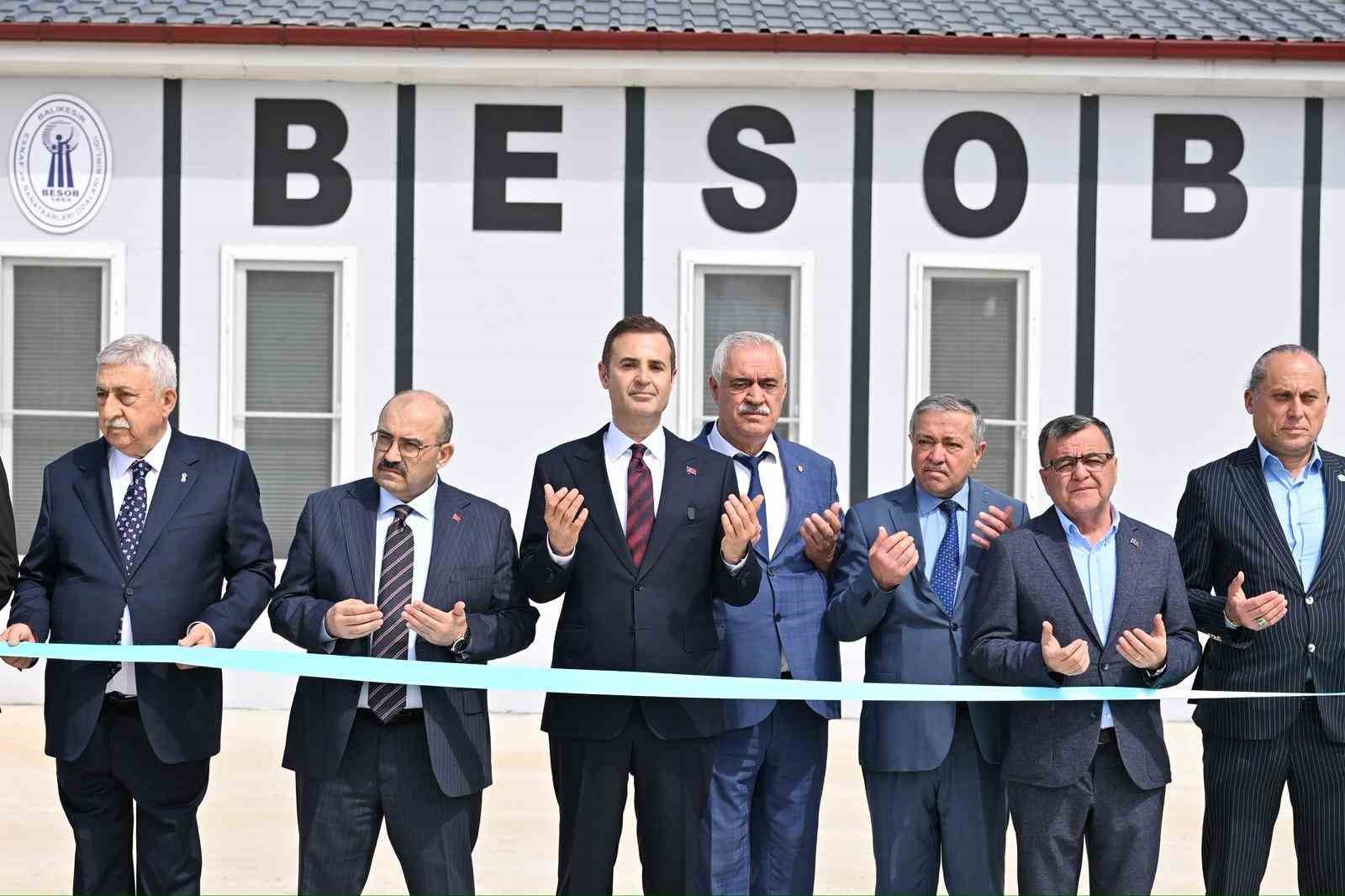 Başkan Akın: "Esnaf kazanırsa Balıkesir kazanır"
