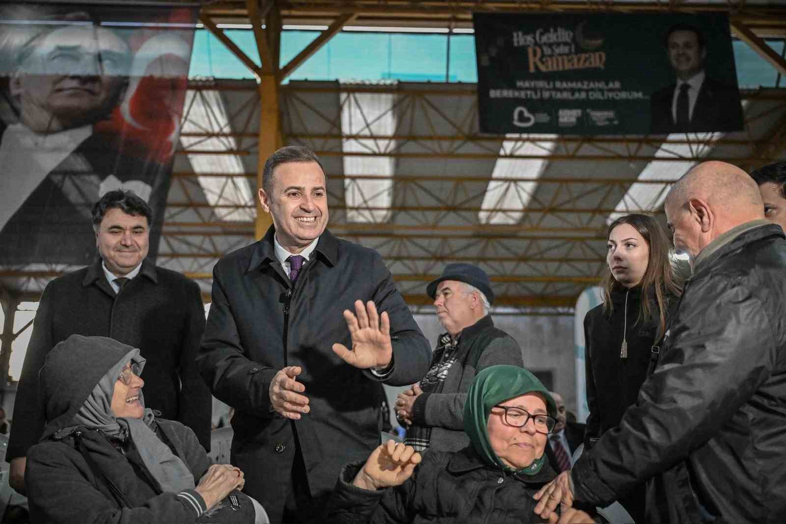 Başkan Akın Havranlı hemşehrileriyle aynı sofrada buluştu
