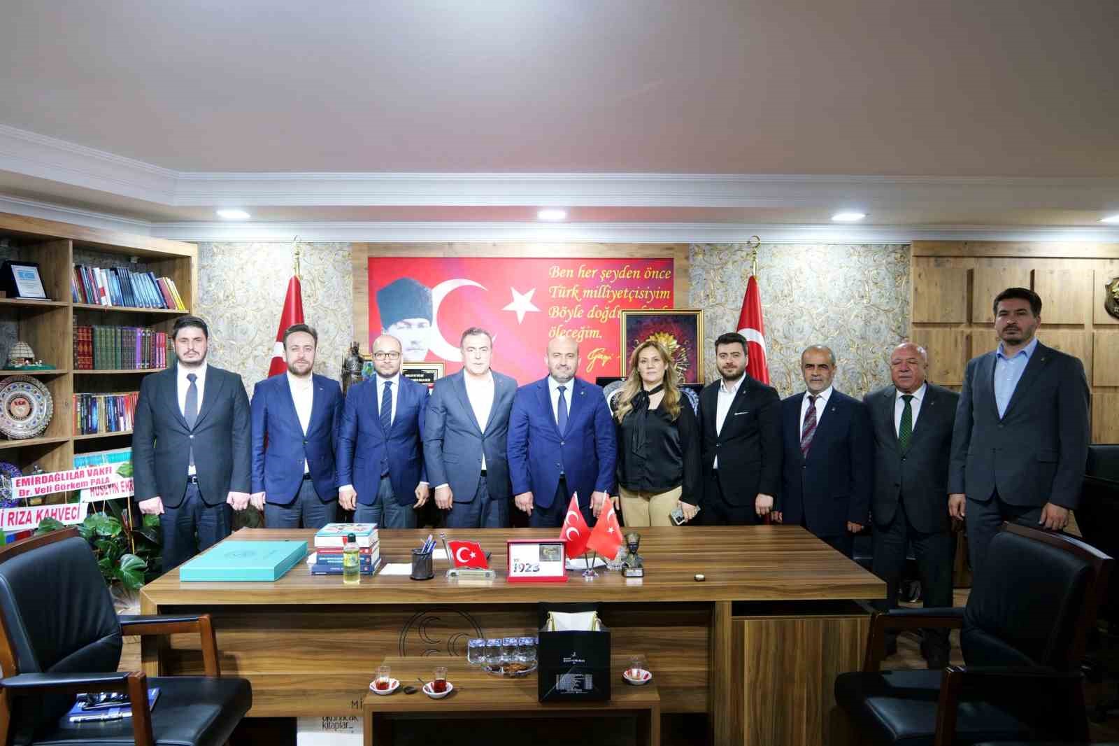 Başkan Albayrak "Cumhur İttifakı olarak Eskişehir’imiz için omuz omuza, birlik ve beraberlik içinde çalışmaya devam edeceğiz"
