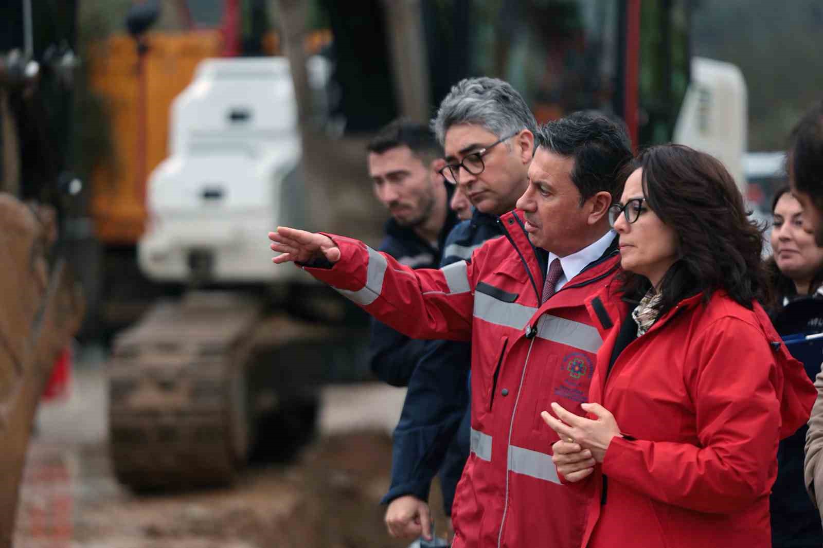 Başkan Aras, 502 milyonluk yol ve altyapı yatırımını yerinde inceledi
