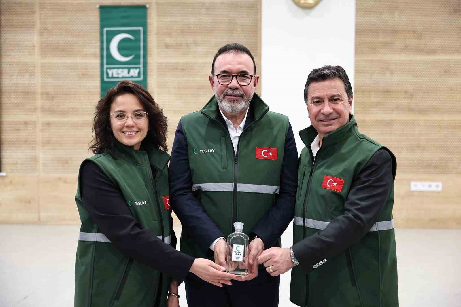 Başkan Aras: "Ata mirası kurumlarımıza sahip çıkmamız gerekir"
