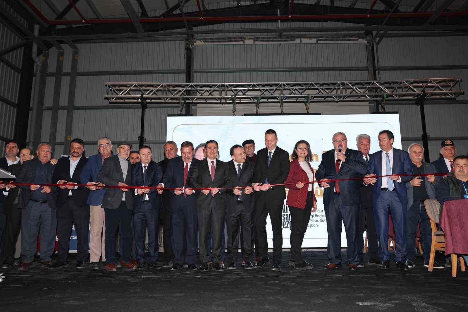 Başkan Aras: "Muğla’nın dört bir yanında üreticiyi desteklemeye devam ediyoruz"
