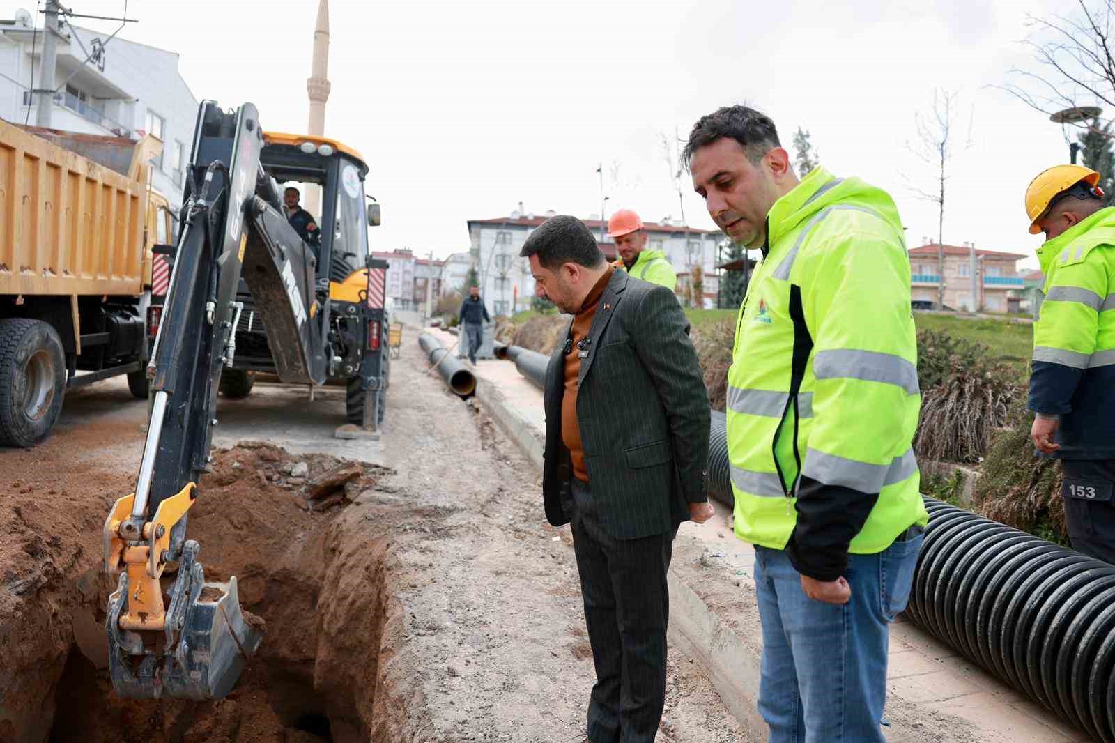 Başkan Arı: "Bu şehirde altyapı ve üstyapı problemi kalmayacak"
