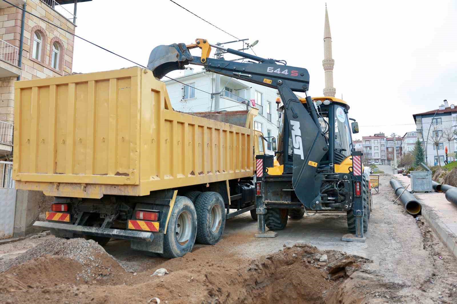 Başkan Arı: "Bu şehirde altyapı ve üstyapı problemi kalmayacak"
