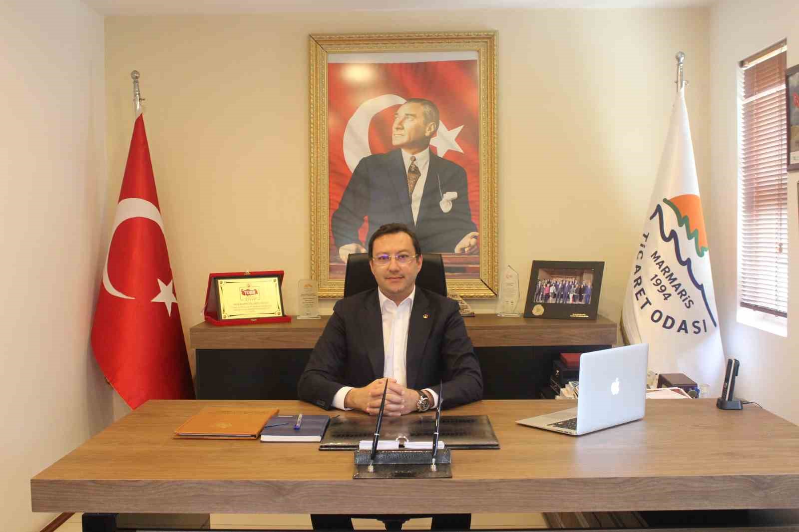 Başkan Ayhan, ’Marmaris’te satılık otel’ haberlerine yanıt verdi
