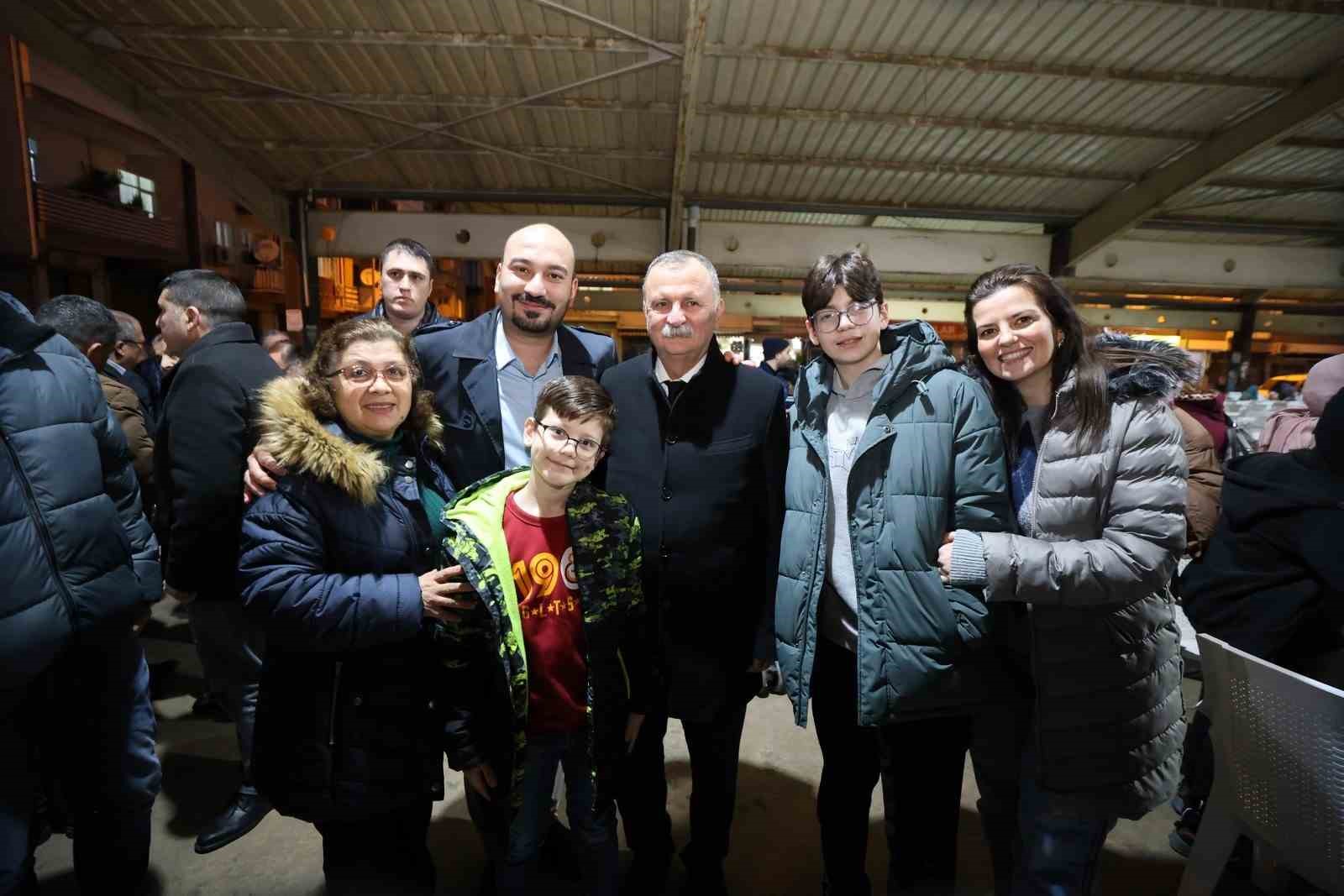 Başkan Balaban Karaköy’de vatandaşlarla iftar yaptı
