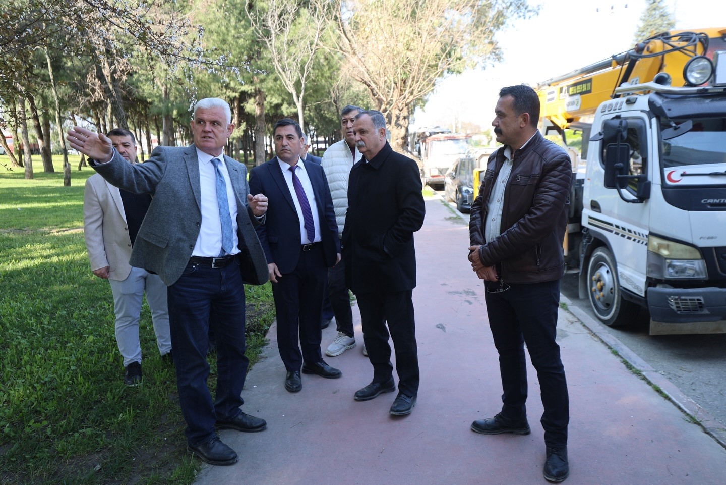 Başkan Balaban KSS esnafını dinledi
