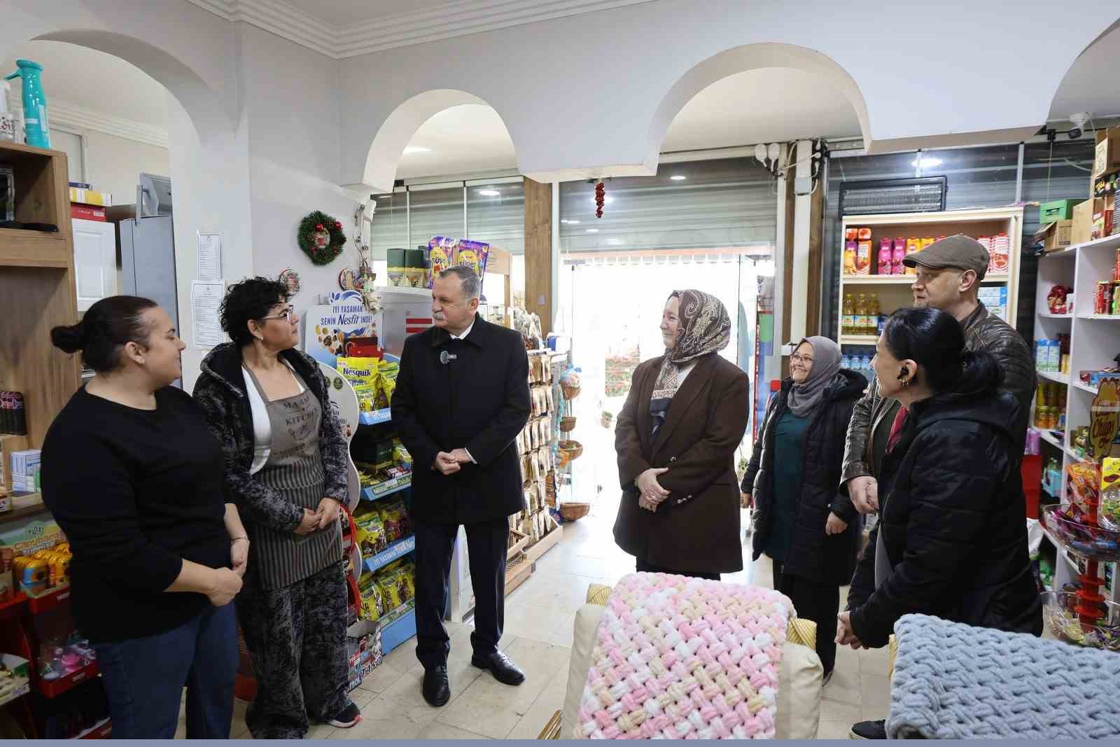 Başkan Balaban Mesir Mahallesi esnafıyla buluştu
