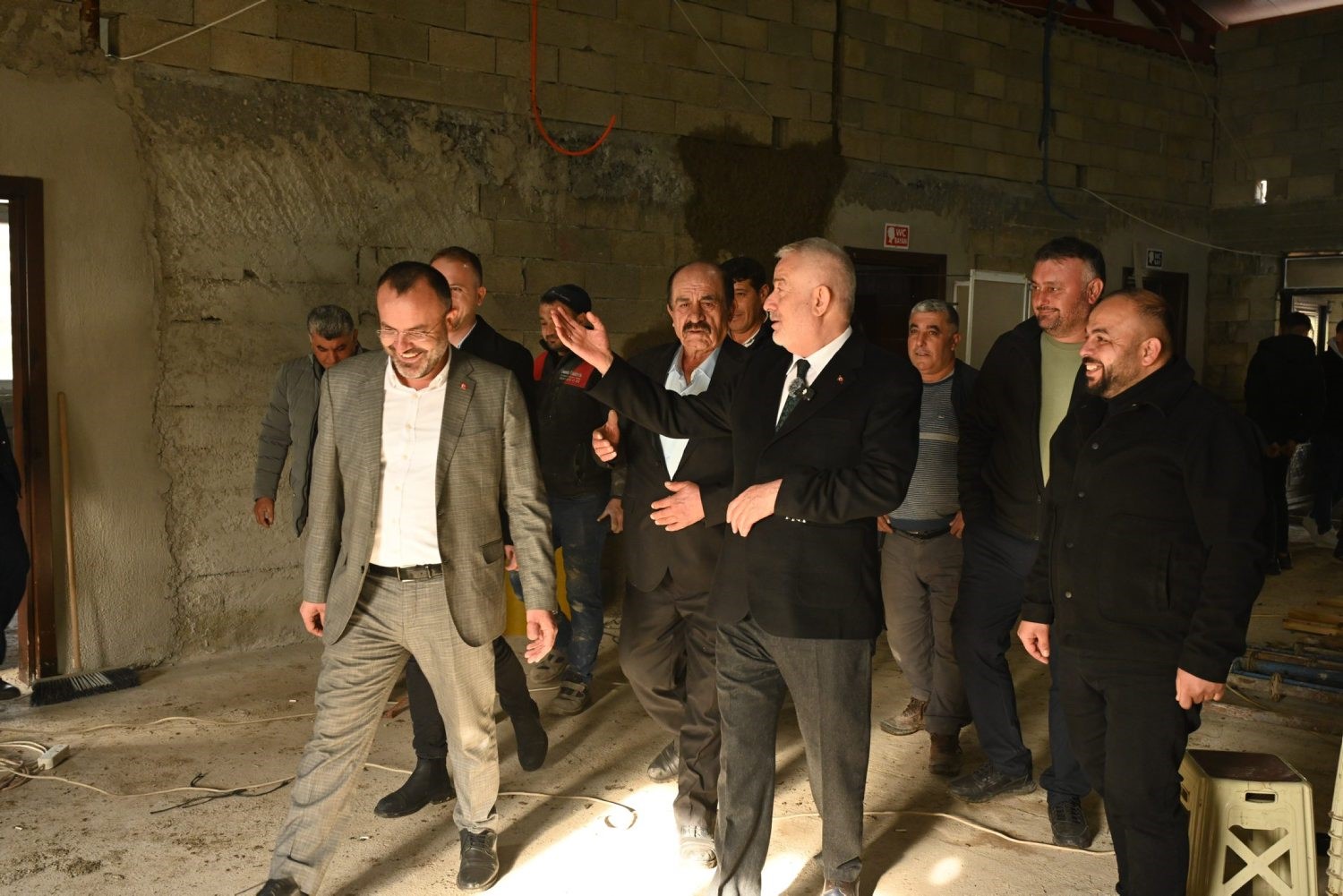 Başkan Başdeğirmen: "Belediye olarak her yerde varız"
