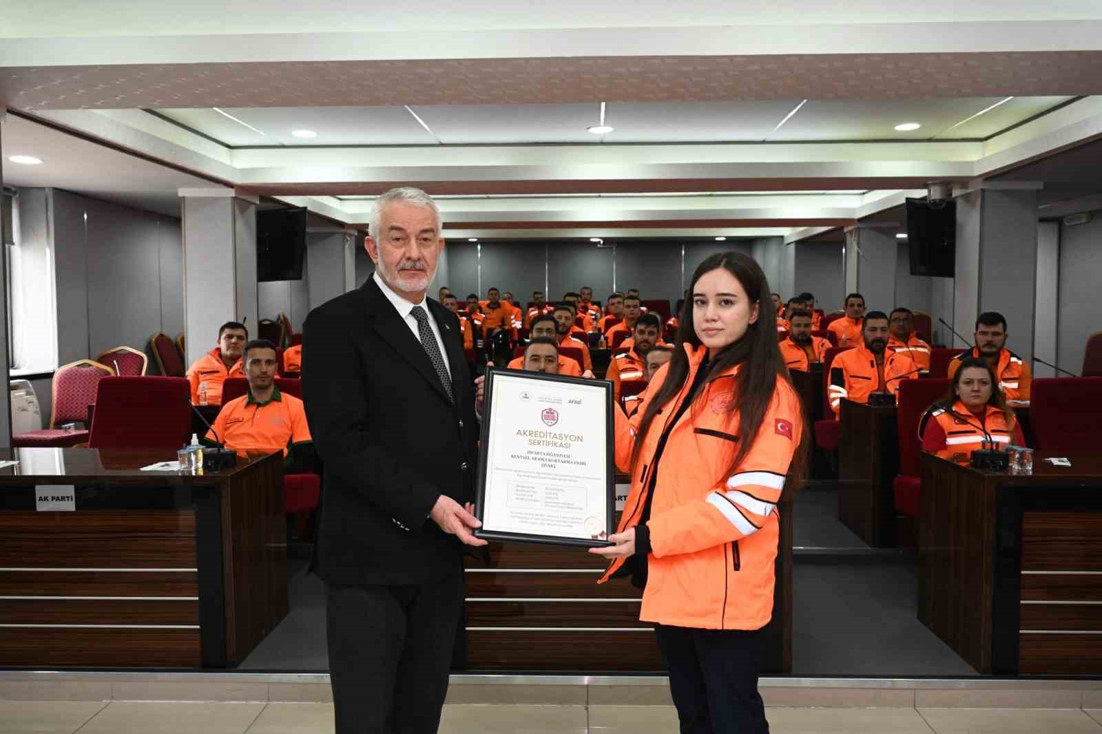 Başkan Başdeğirmen: "ISAK artık INSARAG standartlarında dünyayla aynı seviyede"
