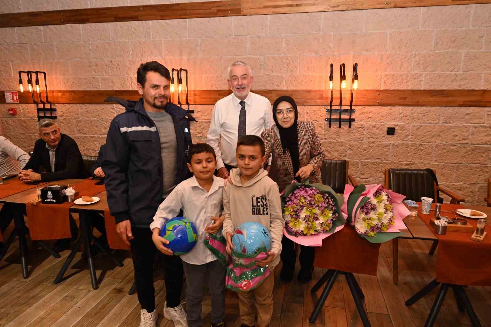 Başkan Başdeğirmen: "Isparta’da su sorununu kalıcı olarak çözüyoruz"
Başkan Başdeğirmen: "Isparta’da su sorununu kalıcı olarak çözüyoruz"