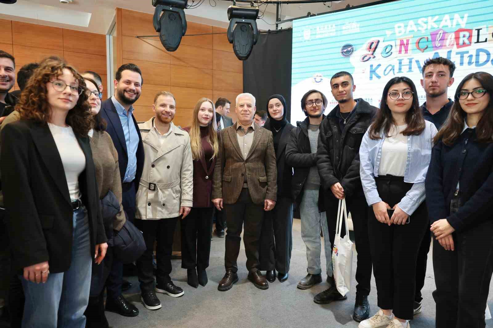 Başkan Bozbey, gençlerle geleceği konuştu
