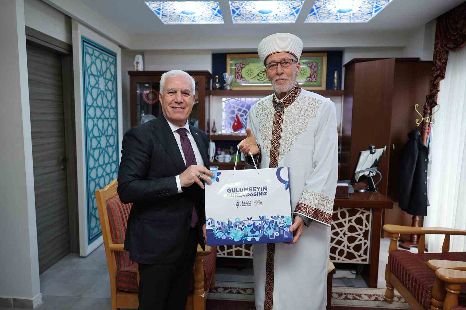 Başkan Bozbey’den Batı Trakya’ya çıkarması
