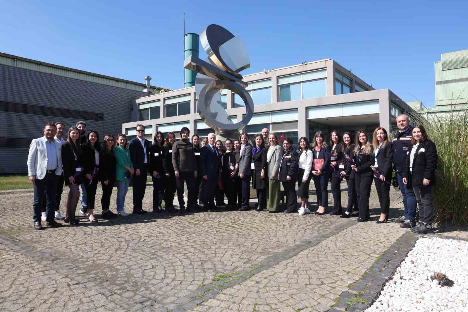 Başkan Bozbey’den kadın emekçilerine anlamlı ziyaret
