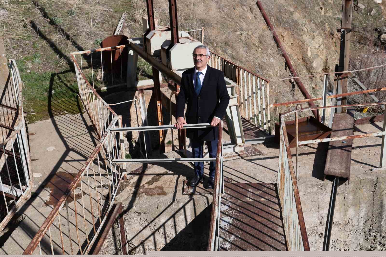 Başkan Bozcan: "Elazığ’ın ilk hidroelektrik santrali Hazar Gölü’nün kurtuluşu olabilir"
