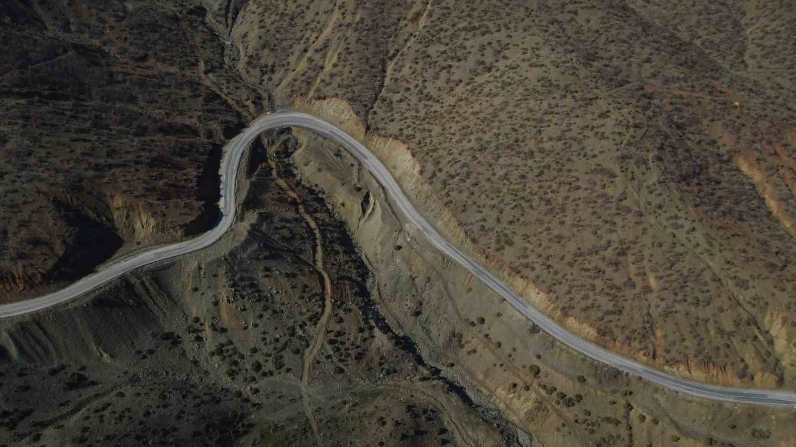 Başkan Bozcan’dan  Alacakaya yolu için tünel projesi
