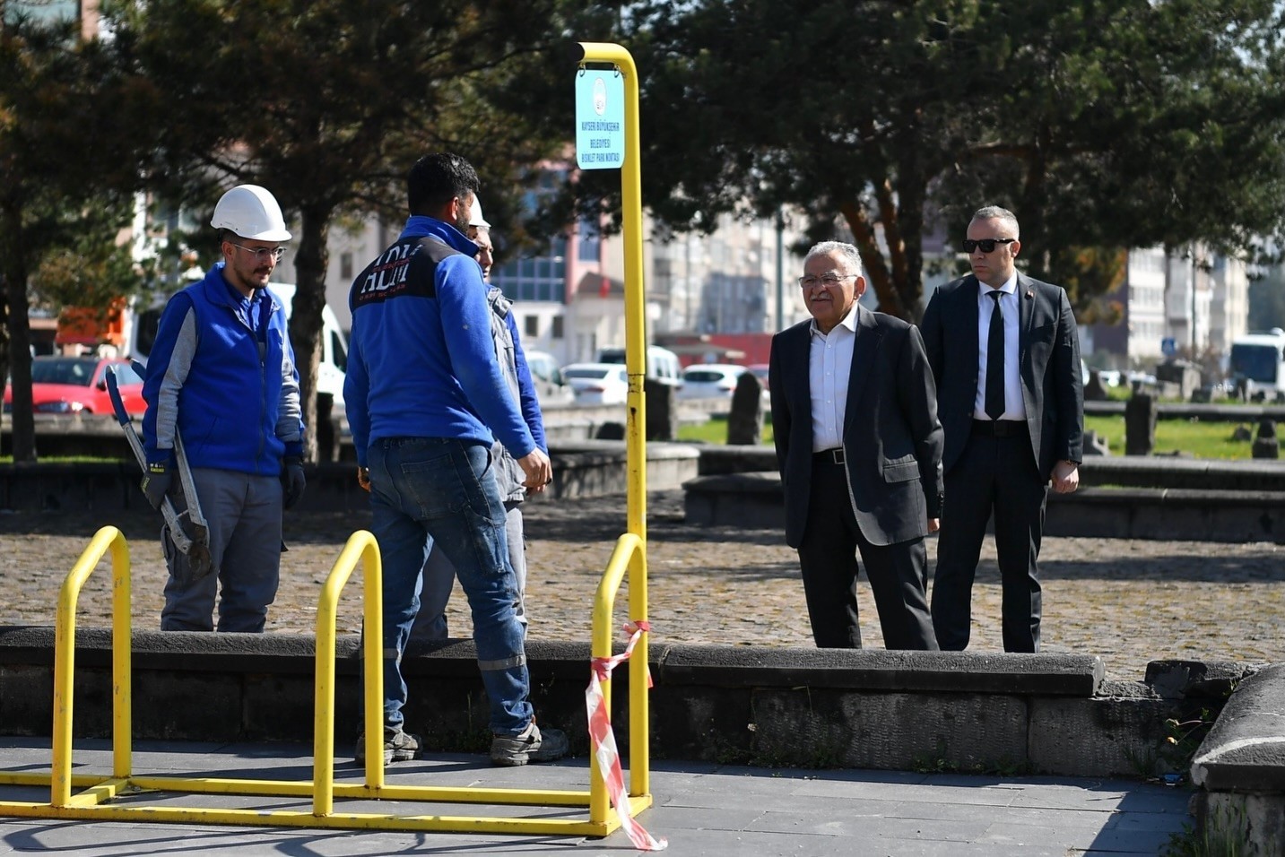 Başkan Büyükkılıç, 11 adet yaya üst geçidi projesinin ilk etap çalışmalarını inceledi
