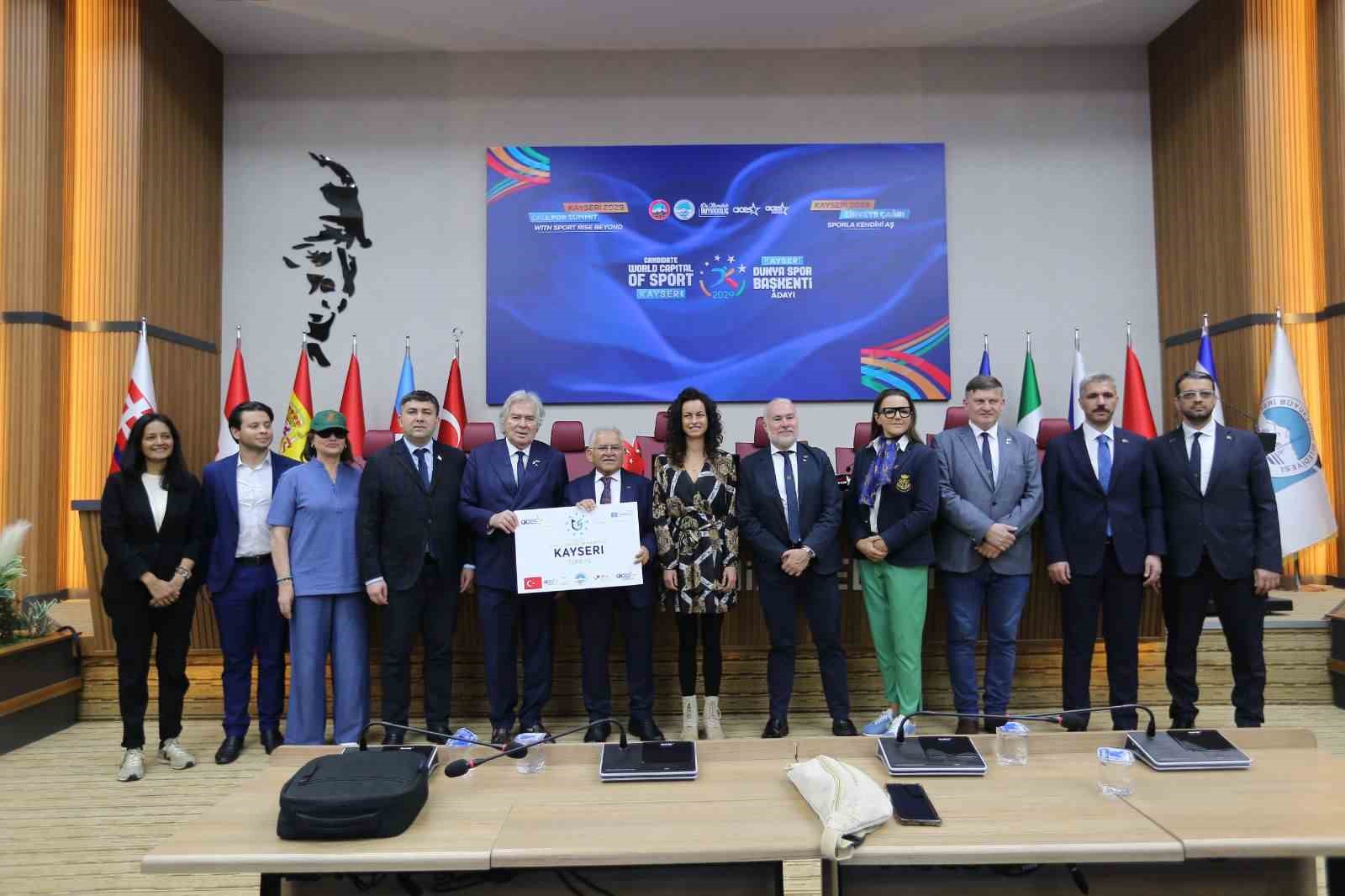 Başkan Büyükkılıç, ACES heyetini ağırladı
