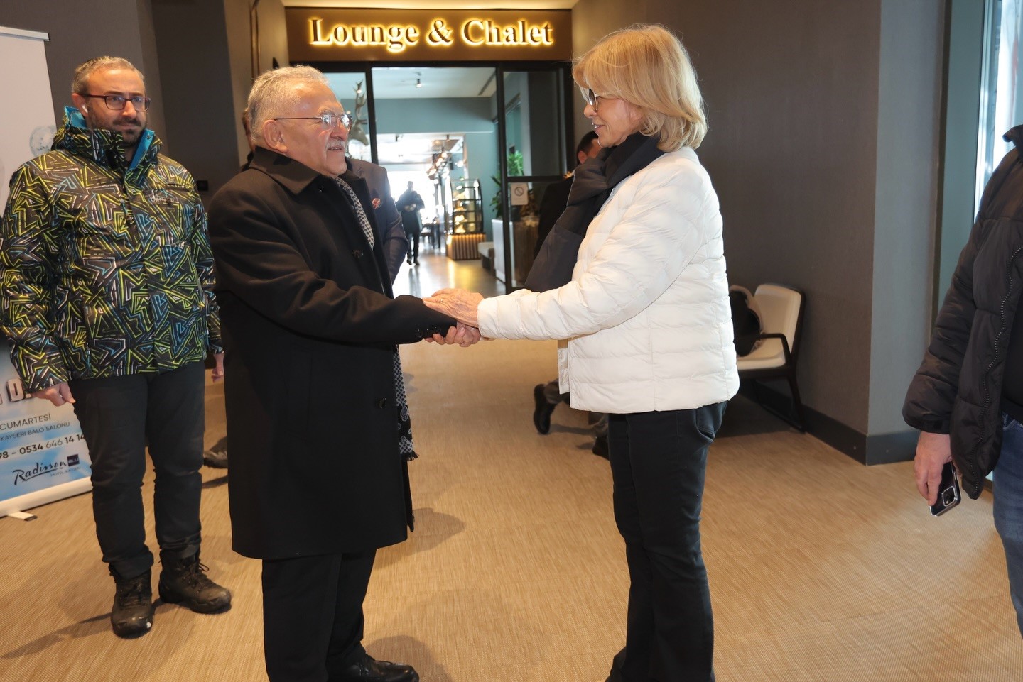 Başkan Büyükkılıç, eski Başbakan Tansu Çiller’e Erciyes’i tanıttı
