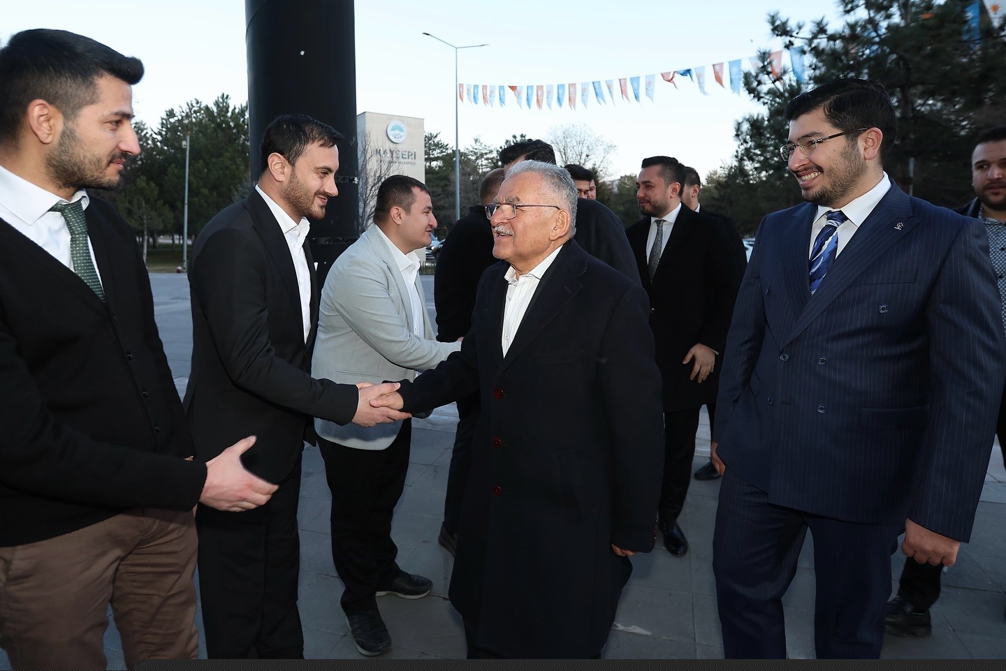 Başkan Büyükkılıç, gençlerle iftar sofrasında buluştu
