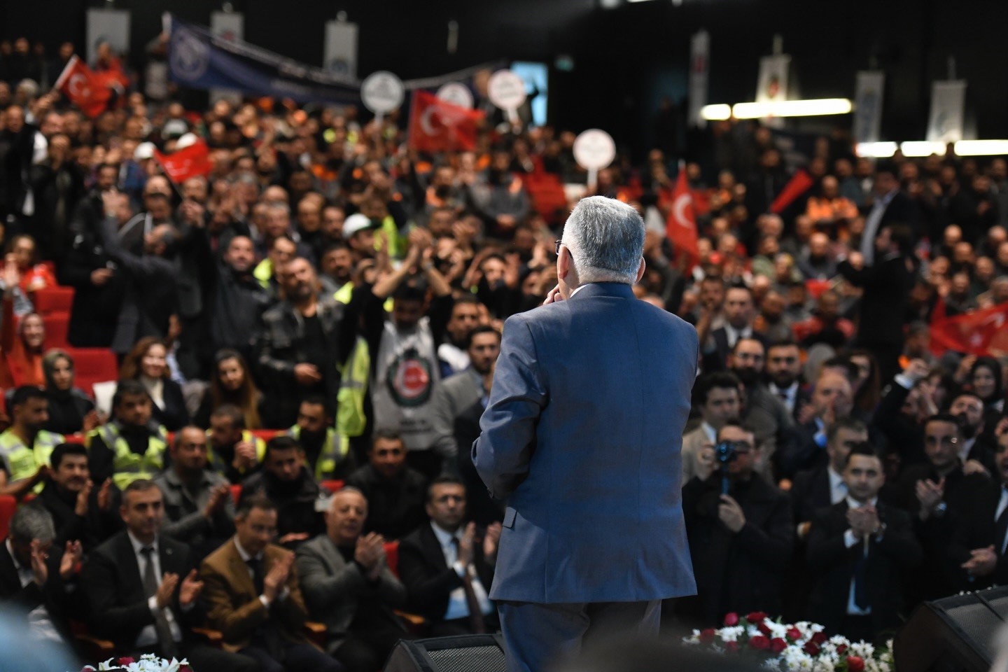 Başkan Büyükkılıç, Toplu İş Sözleşme Töreni’nde personelin sevincine ortak oldu
