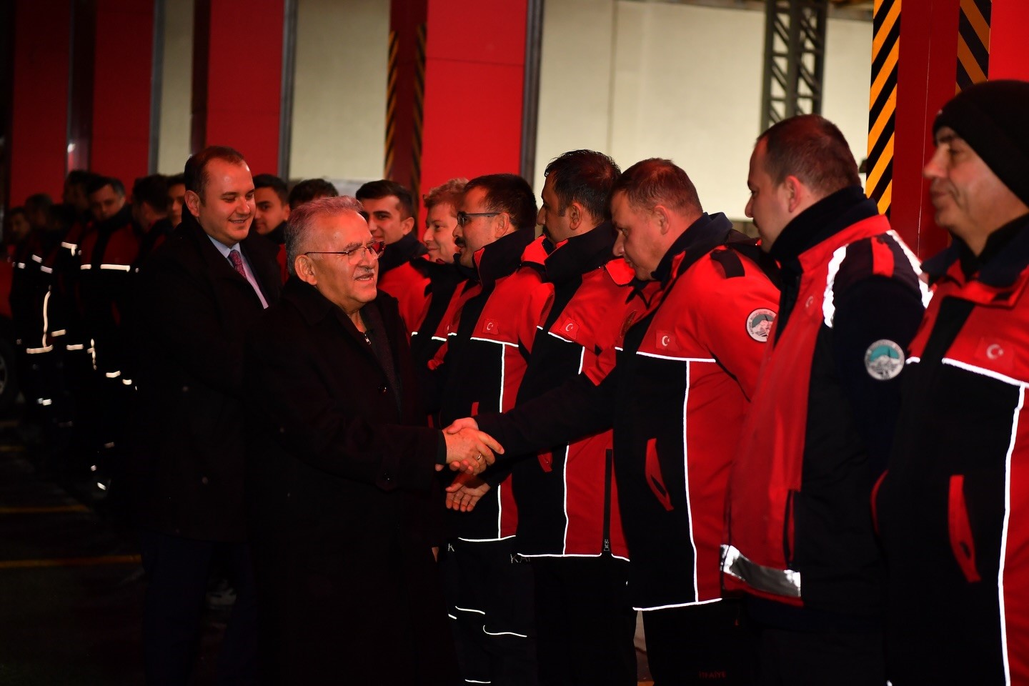 Başkan Büyükkılıç yeni yıla ekiplerle girdi
