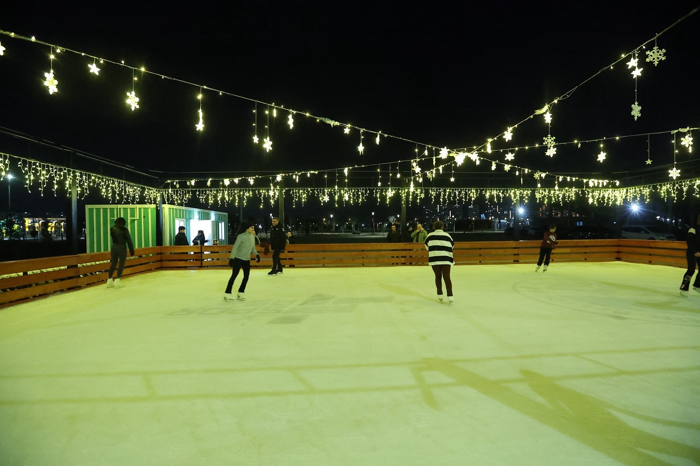 Başkan Büyükkılıç’tan gençlere müjde: Açık hava buz pateni pisti
