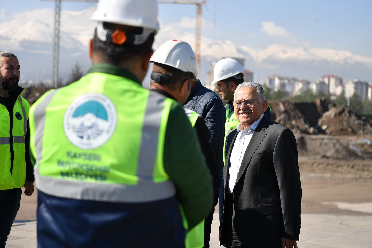 Başkan Büyükkılıç’tan Kartal Katlı Kavşağı’na yakın takip: "Verimli bir şekilde çalışmalar sürüyor"
