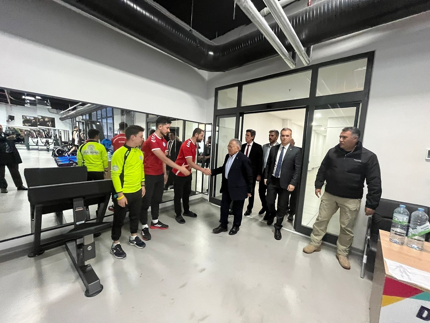 Başkan Büyükkılıç’tan Talas Mevlana Sosyal Yaşam Merkezi’ne yakın ilgi
