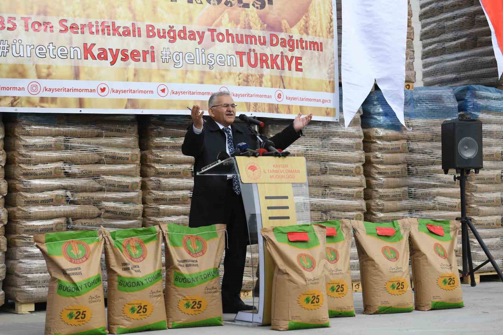 Başkan Büyükkılıç’tan tarım ve hayvancılıkta 1 yılda 119 milyon TL’lik yatırım hamlesi
