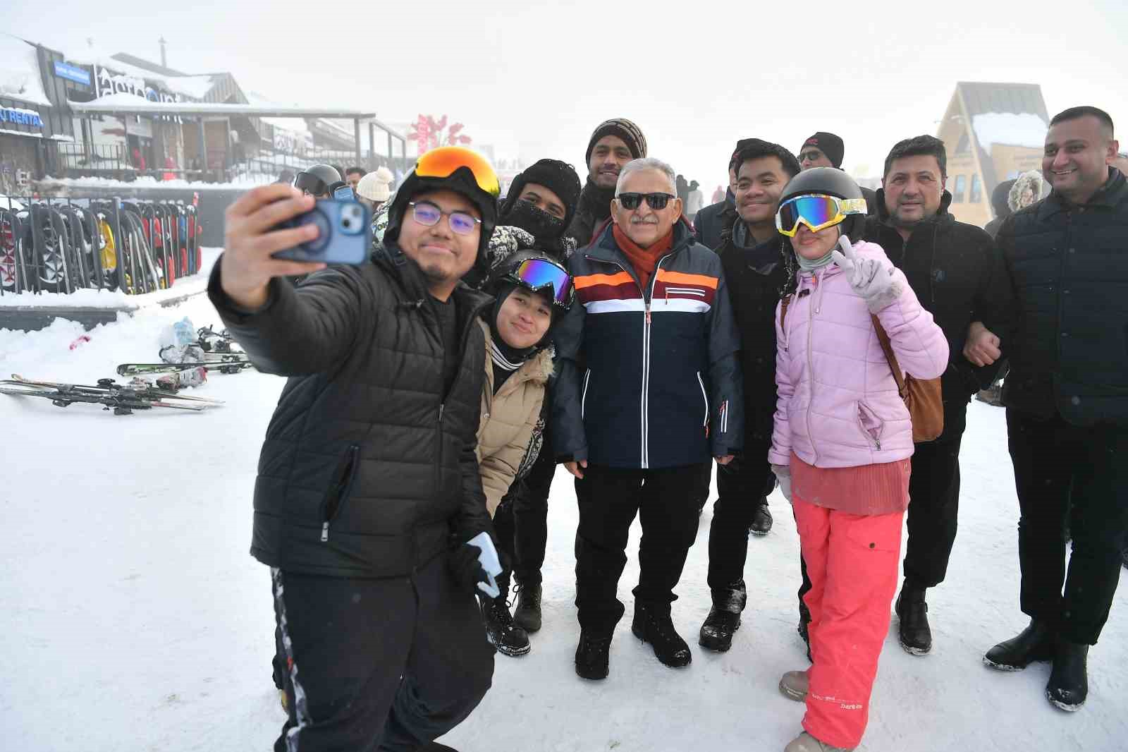 Başkan Büyükkılıç’tan turizmin zirvesinde iki günlük mesai
