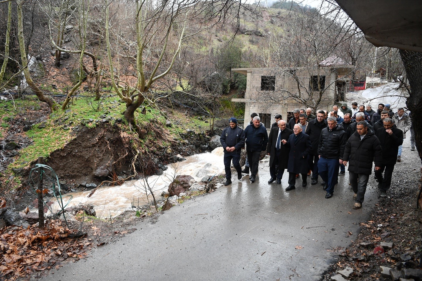 Başkan Büyükkılıç’tan Yahyalı’ya ’geçmiş olsun’ ziyareti
