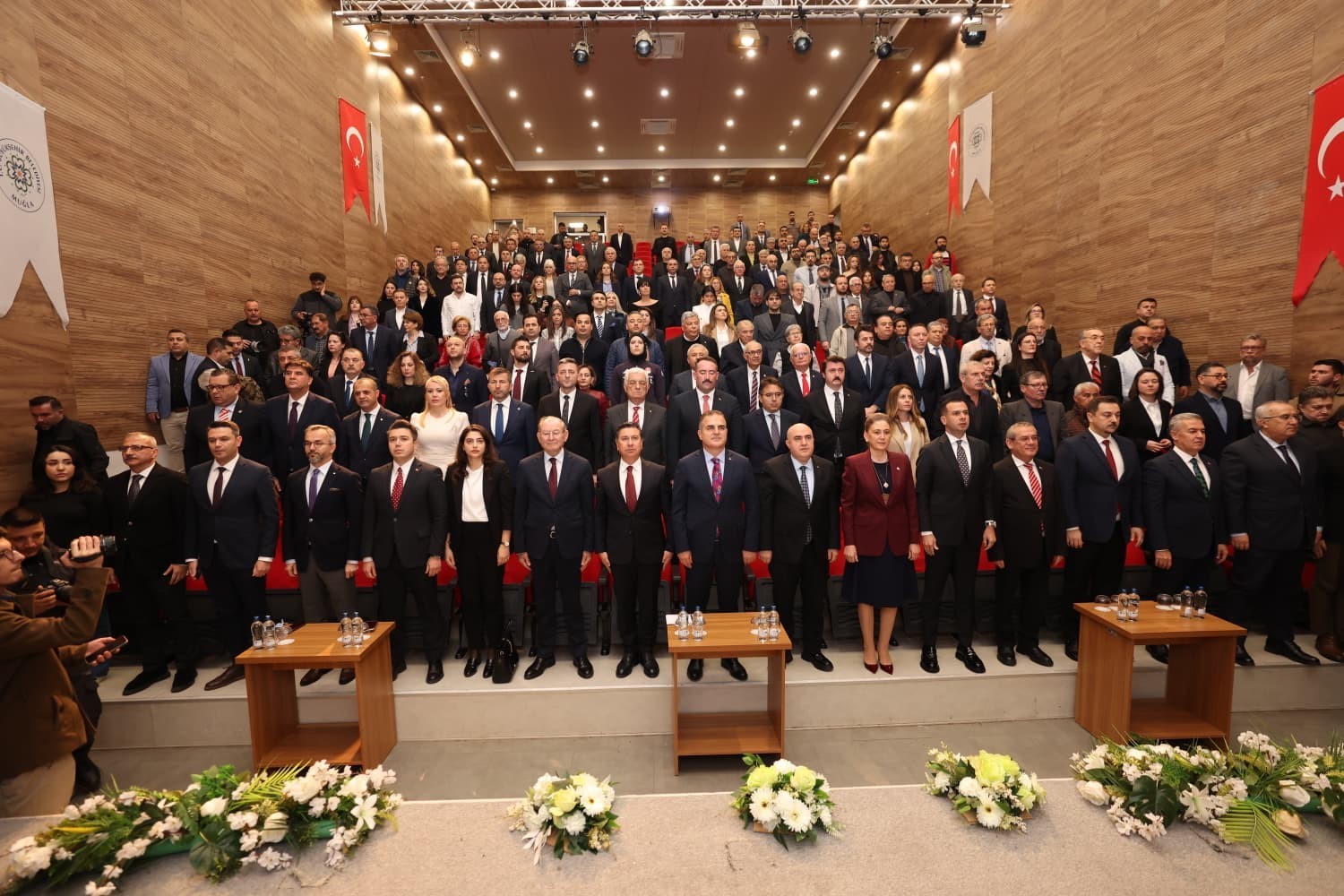 Başkan Çavuşoğlu "Ege’nin En Başarılı Büyükşehir Belediye Başkanı" seçildi
