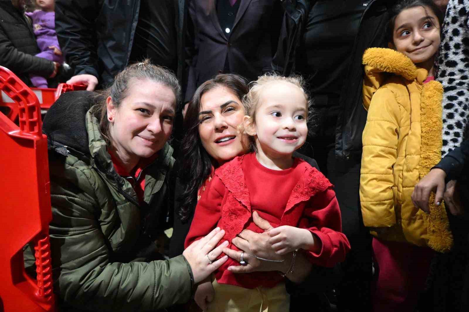 Başkan Çerçioğlu Söke’de kurulan iftar sofrasında vatandaşlarla buluştu
