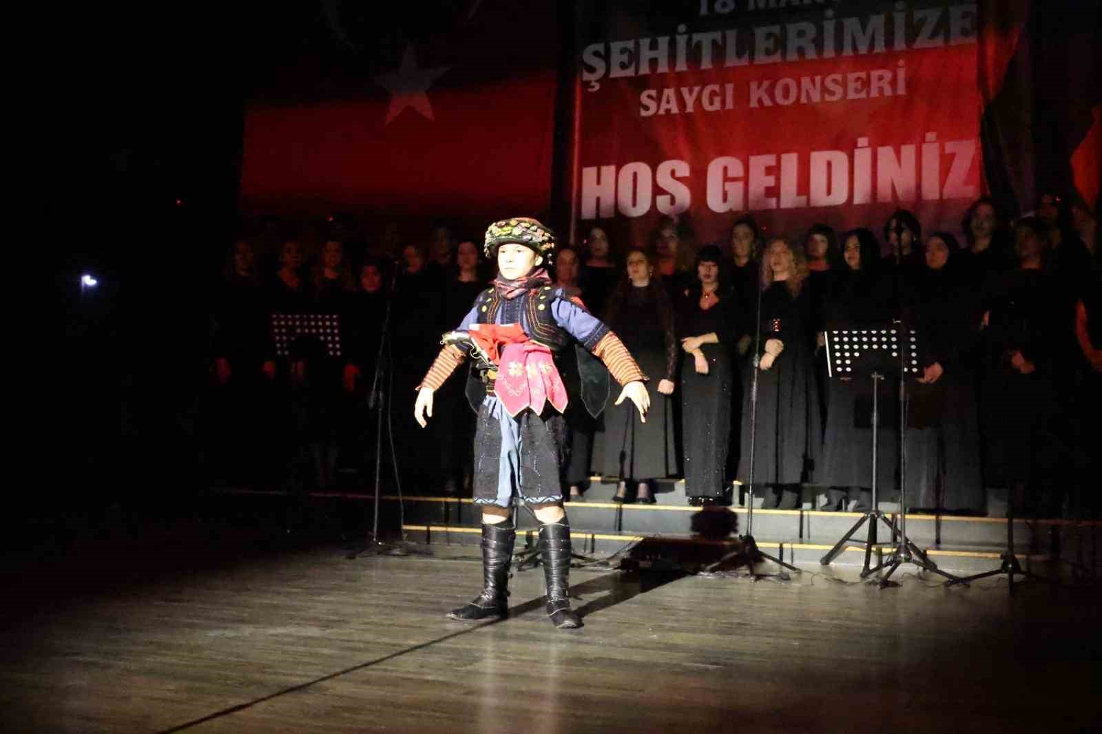 Başkan Çerçioğlu vatandaşları şehitlere saygı konseri ile buluşturdu
