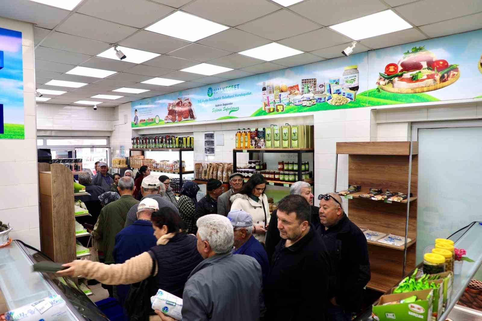 Başkan Çerçioğlu’ndan Ramazan Bayramı öncesi Halk Ege Et şubelerinde indirim
