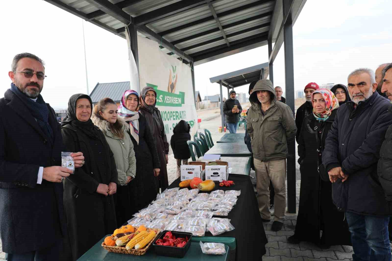 Başkan Çolakbayrakdar: "Ata tohumları, geleceğe bırakacağımız en kıymetli millî mirasımızdır"
